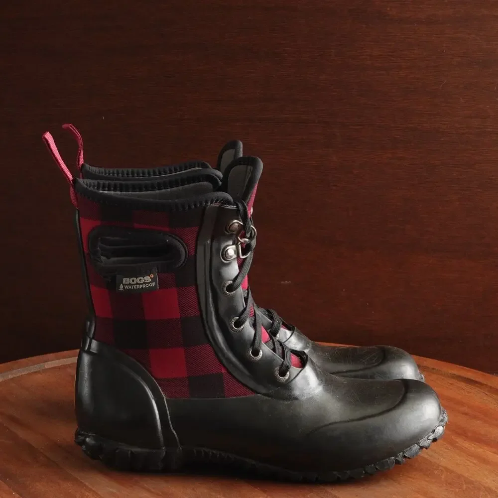Bogs Boots Youth Size 4 BLK Red Sidney Lace Plaid‎ Rain Waterproof Chore Outdoor